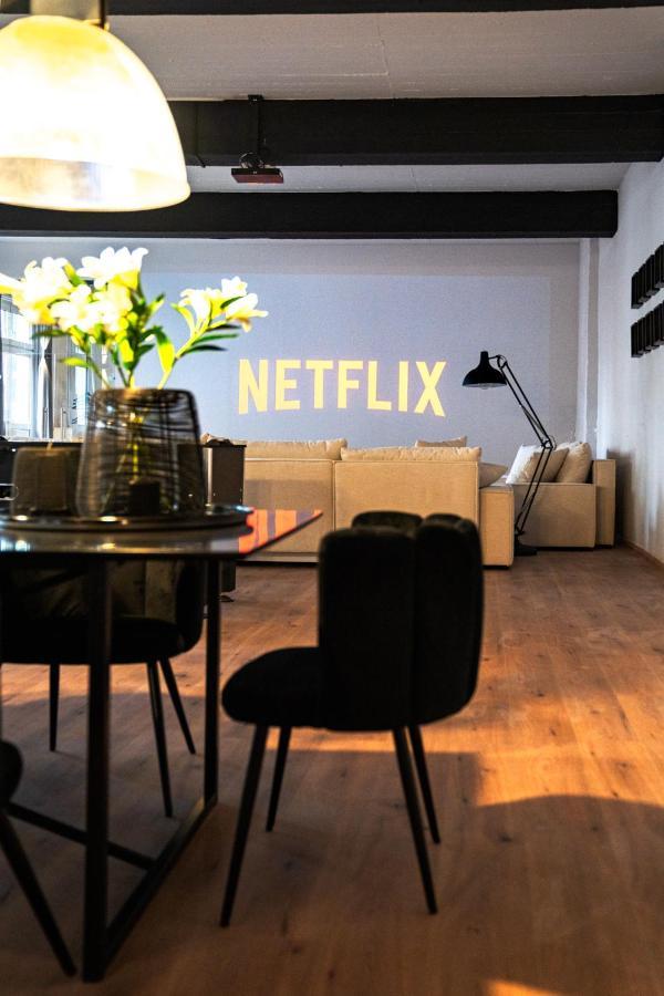 Design Loft - 200Qm2 - Heimkino - Bestlage - Parkplatz Вісбаден Екстер'єр фото